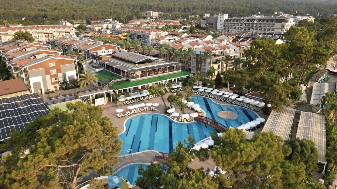 Crystal Aura Beach Resort & Spa